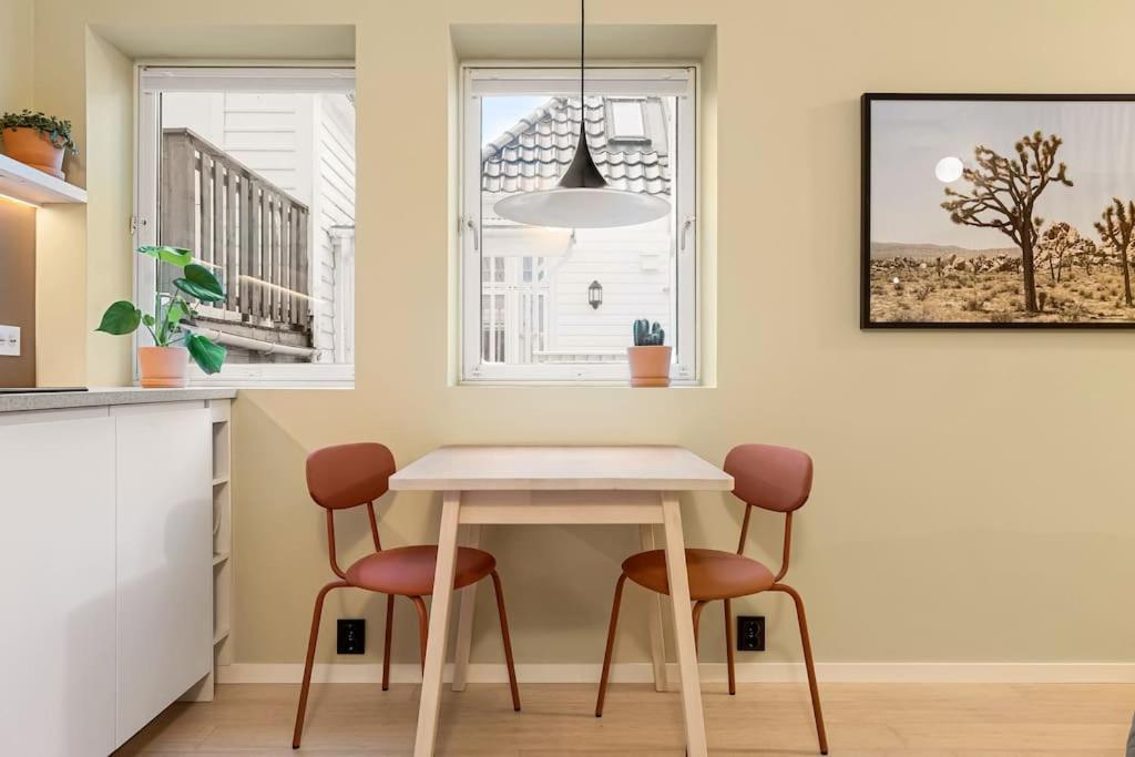 Fresh Studio Apartment, A Short Walk From Bryggen Bergen Kültér fotó