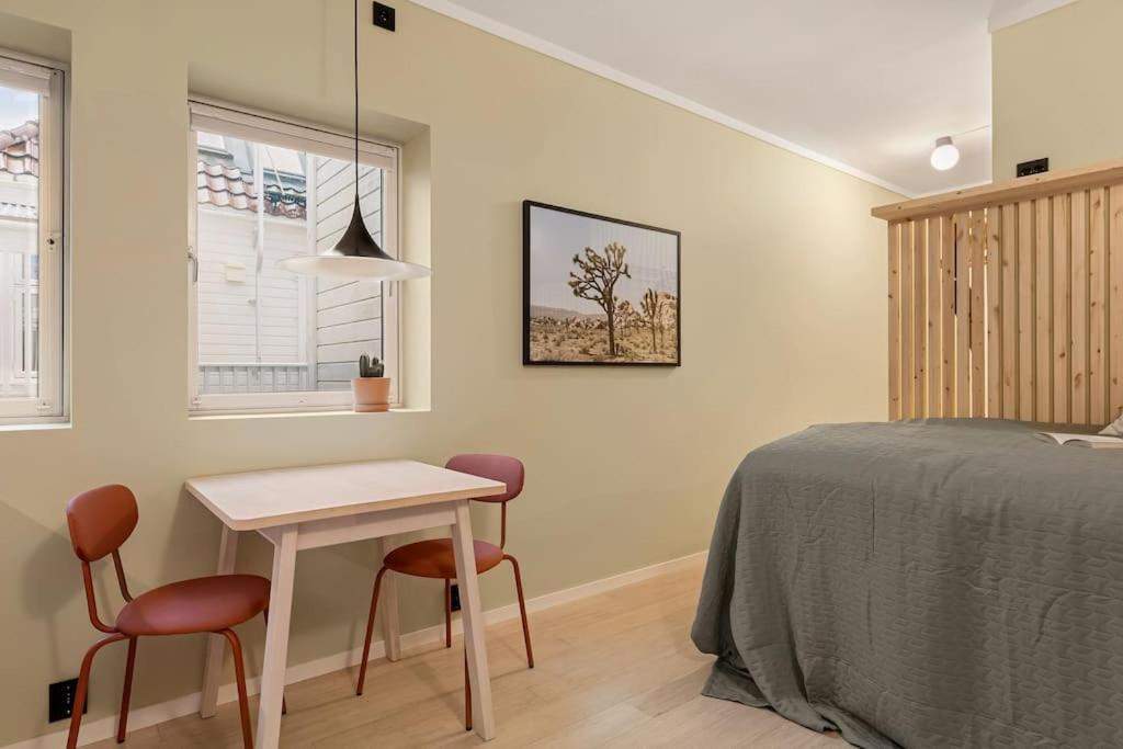 Fresh Studio Apartment, A Short Walk From Bryggen Bergen Kültér fotó