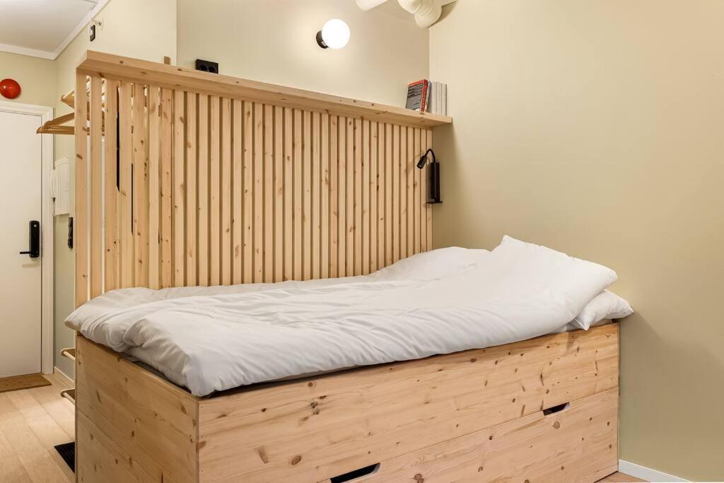 Fresh Studio Apartment, A Short Walk From Bryggen Bergen Kültér fotó