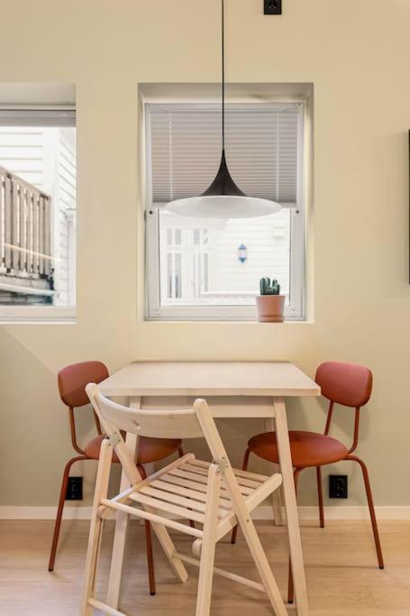 Fresh Studio Apartment, A Short Walk From Bryggen Bergen Kültér fotó
