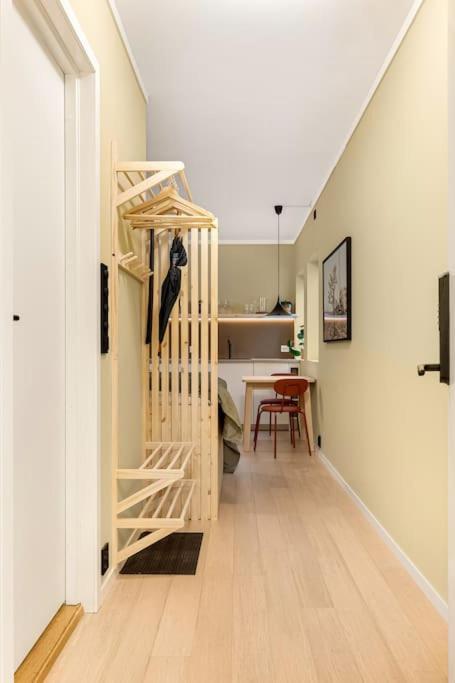 Fresh Studio Apartment, A Short Walk From Bryggen Bergen Kültér fotó